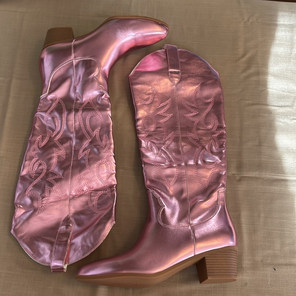 NWOT western boots